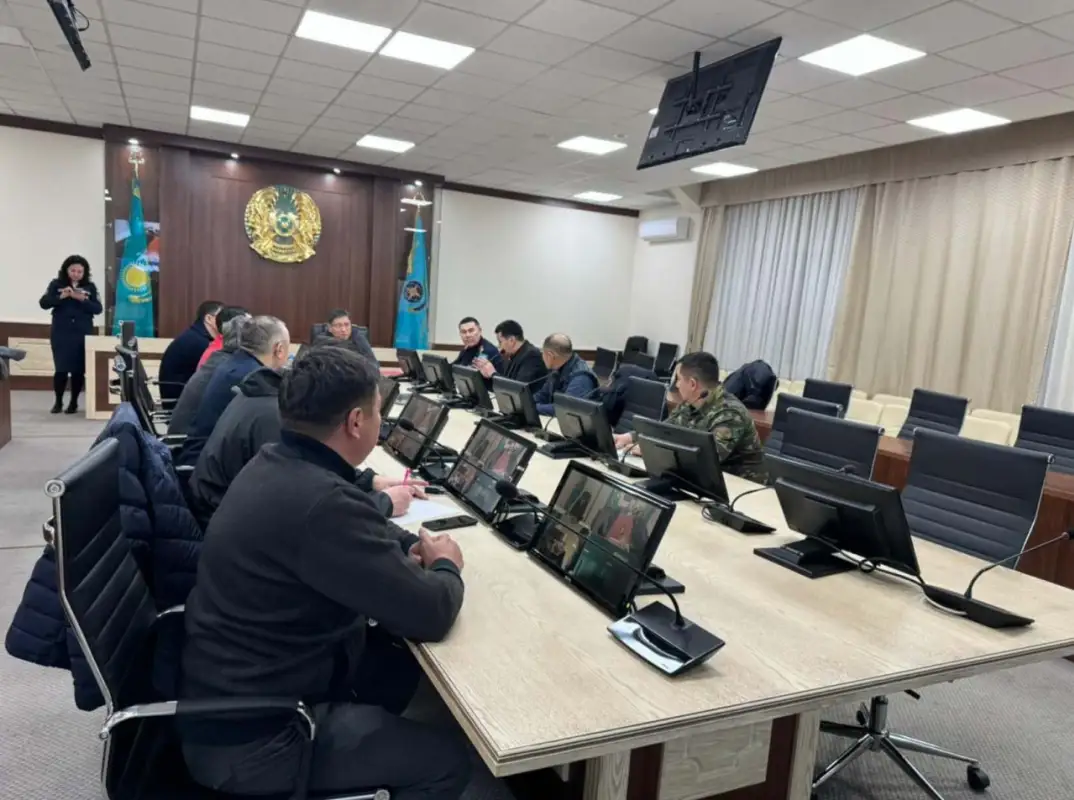 Землетрясение в Алматы: Ерболат Досаев проводит экстренное совещание оперштаба