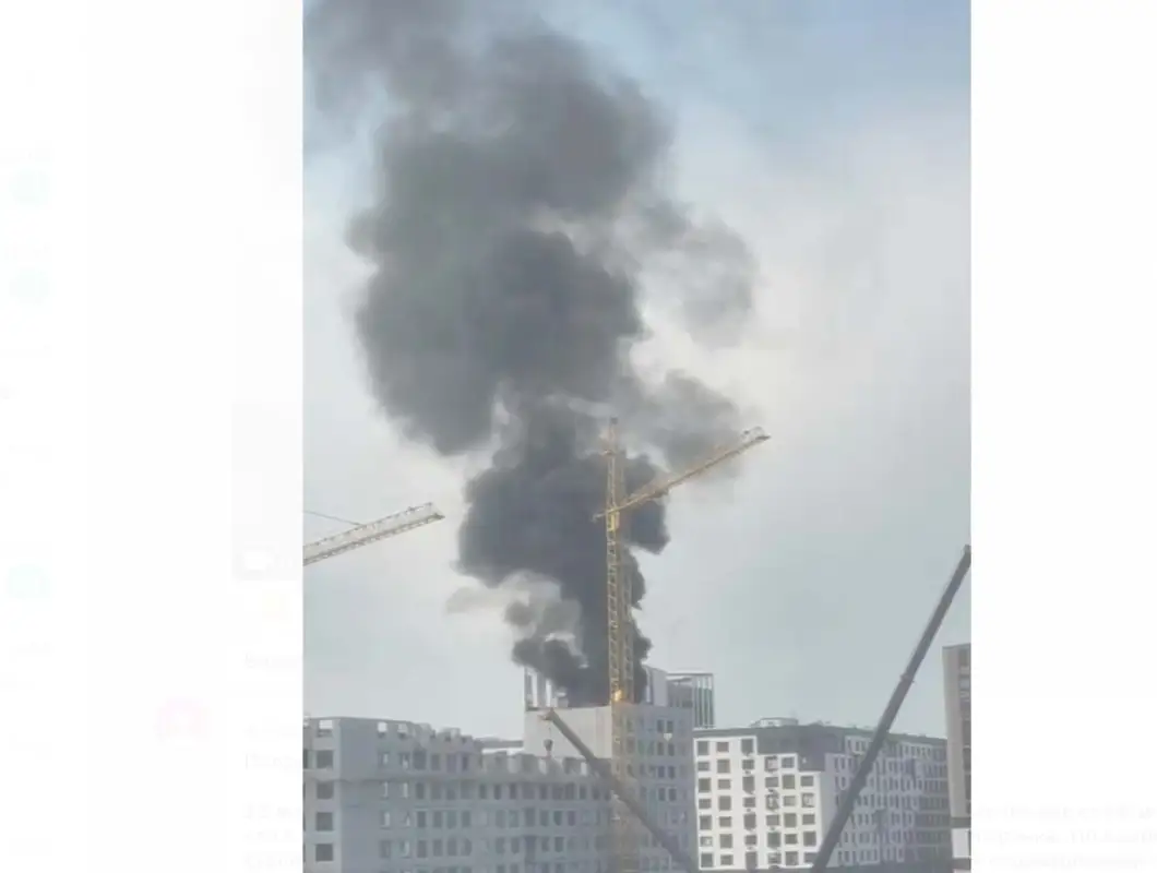 В Астане прогремели взрывы возле «Хан Шатыры» - есть пострадавшие