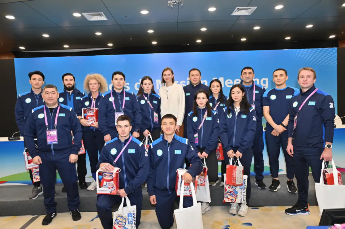 Ербол Мырзабосынов и Геннадий Головкин поздравили спортсменов в Харбине