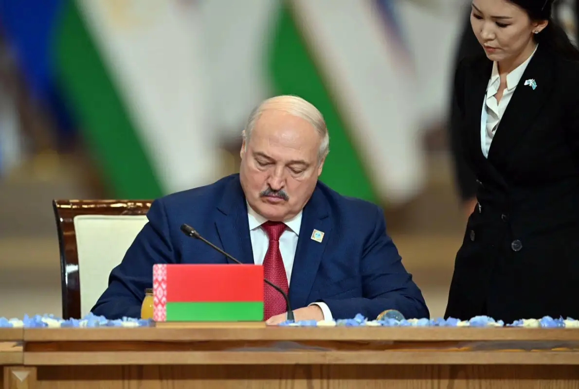 «Все дрожим перед долларом»: Лукашенко призвал страны ШОС начать платежи в нацвалютах