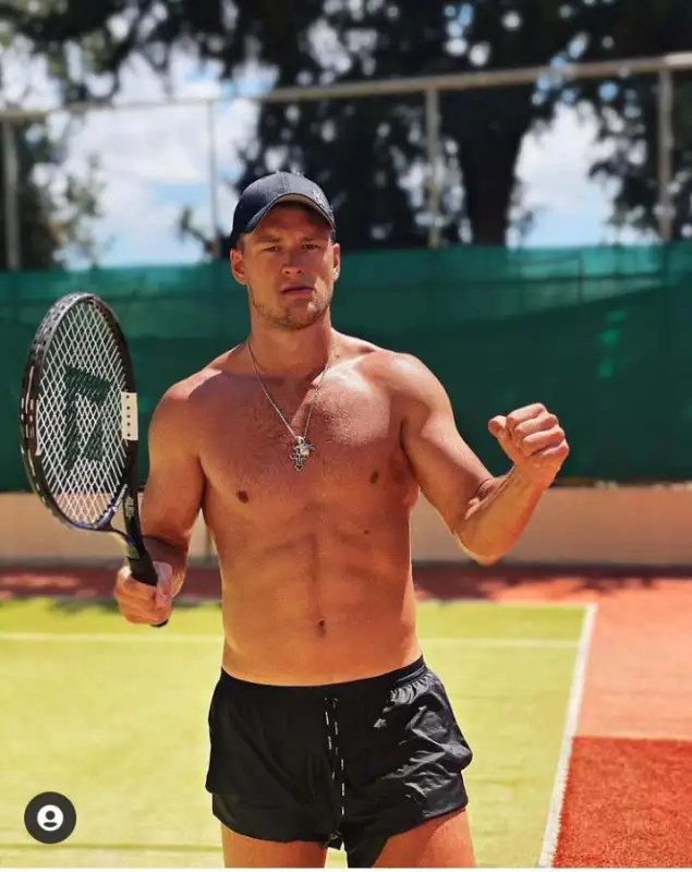 Шевченко устроил горячий теннис, Диц в Санкт-Петербурге