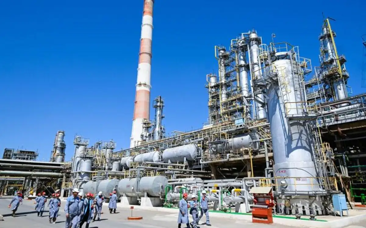 Нефтепроводы Казахстан-Китай и Шымкентский НПЗ расширят