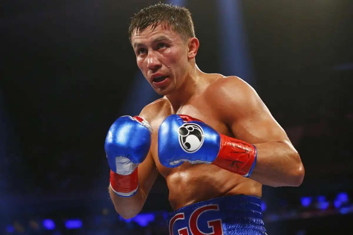 Головкин отправил во второй нокдаун Шеремету