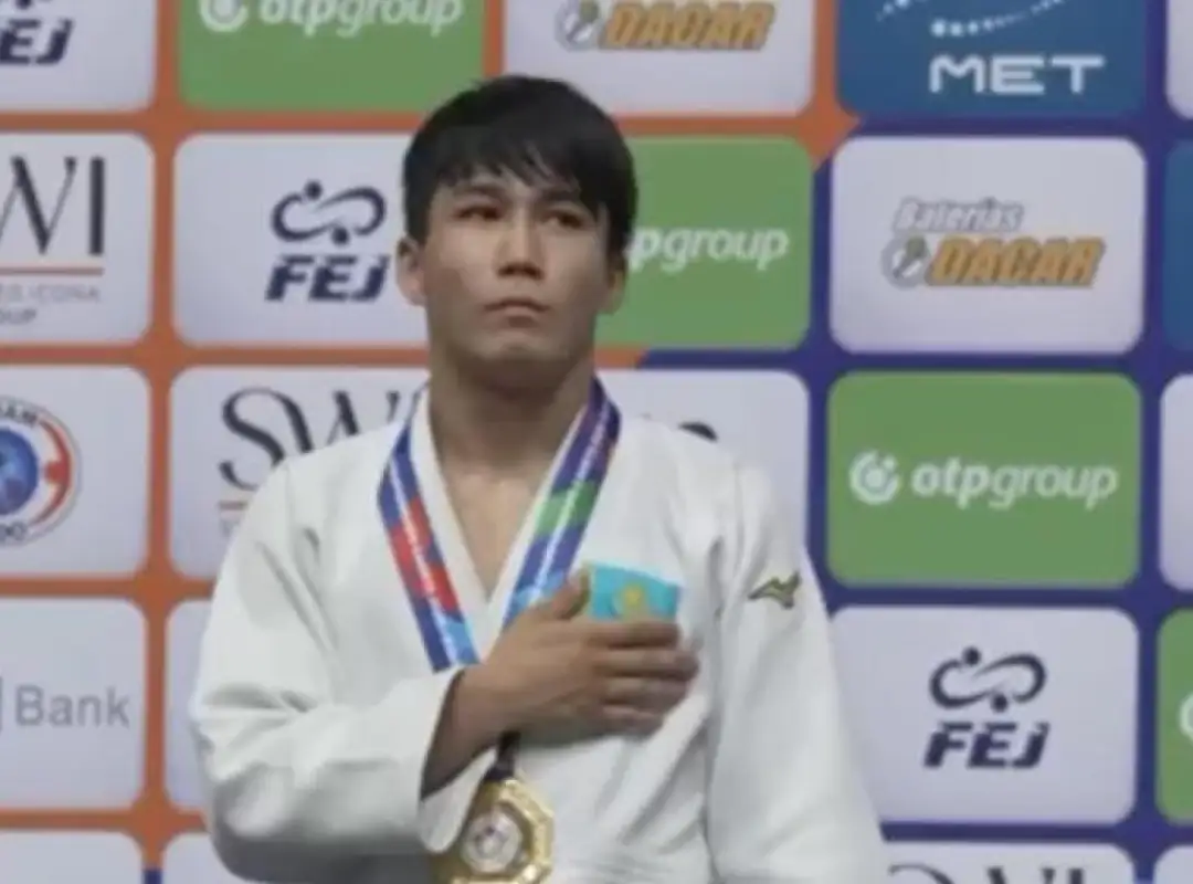 Габит Расулхан стал чемпионом мира по дзюдо среди кадетов