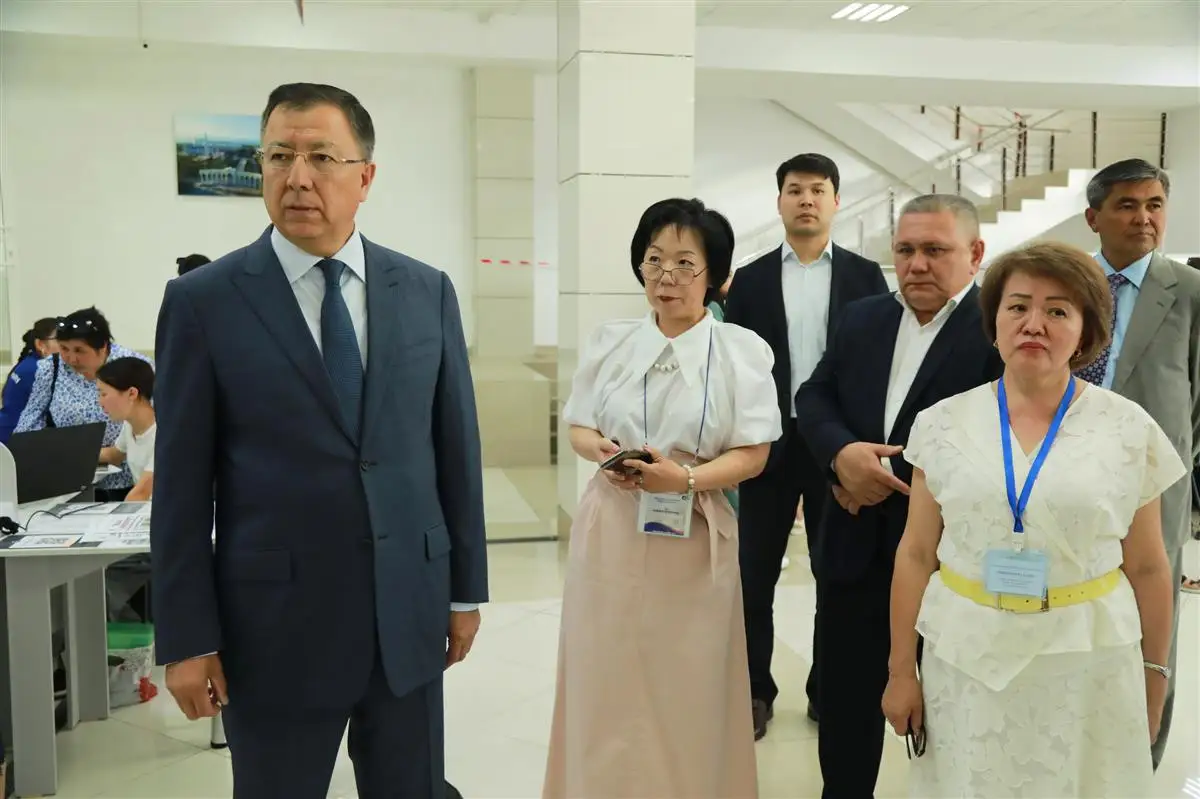 «Мы нашли другие общежития» - ректор КазНУ о дефиците мест для студентов