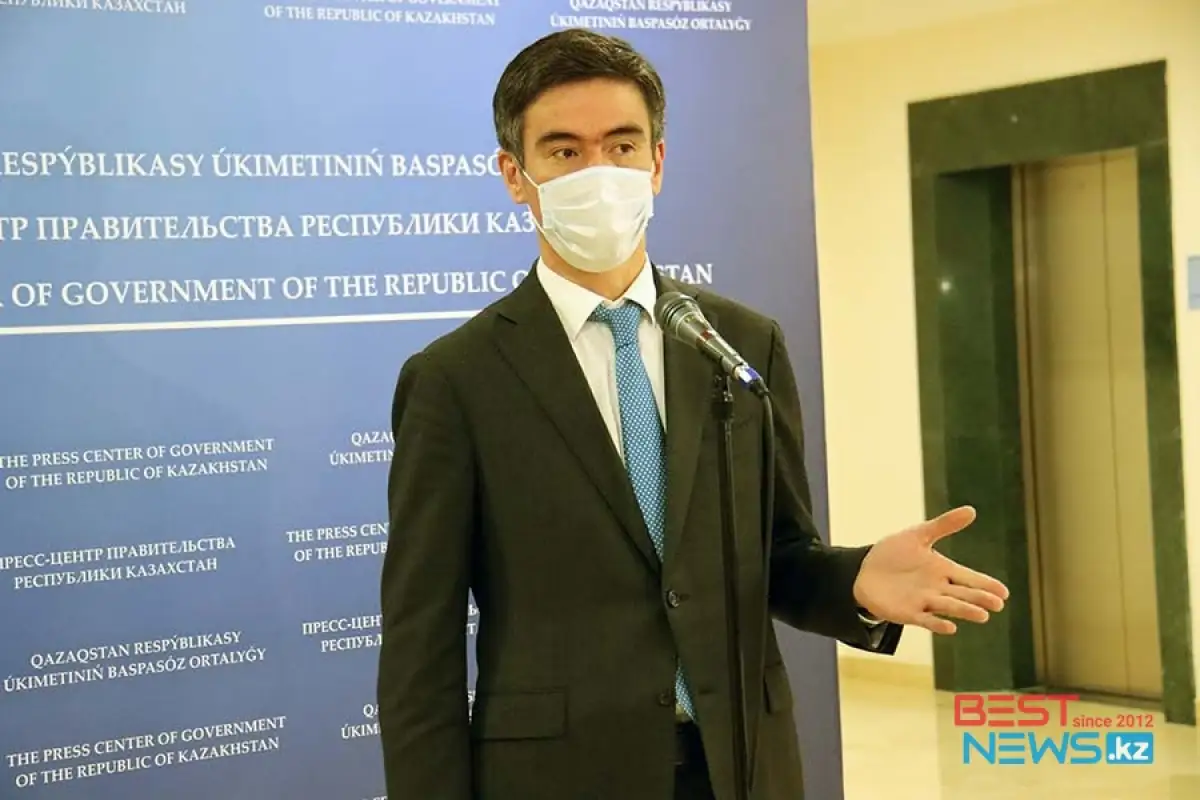 "Всё зависит от "зоны": запретит ли Минздрав Казахстана новогодние корпоративы