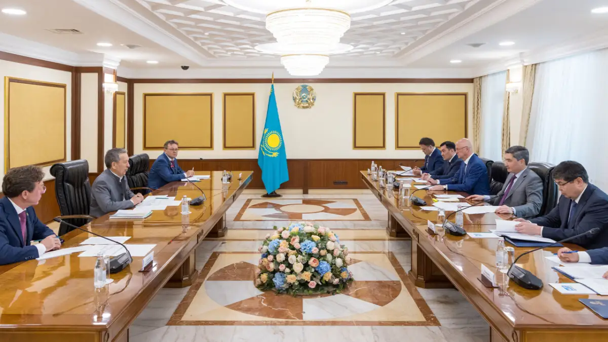 Генеральный директор «Татнефти» провел переговоры в Правительстве Казахстана