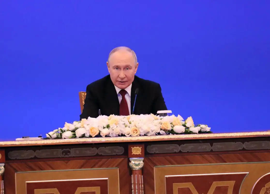 Путин предложил провести встречу «на высоком уровне по ИИ»