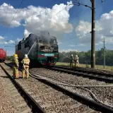 В Акмолинской области загорелся локомотив на рельсах