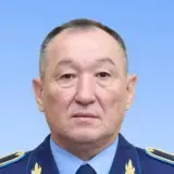 Президент переназначил министра обороны Казахстана 
