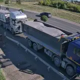 КазАвтоЖол указал на проблемы из-за перегруженных фур и грузовиков на дорогах