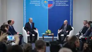Президент Казахстана предложил "заморозить конфликт в Украине"