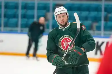 Барыс обменял нападающего в Ак Барс на защитника