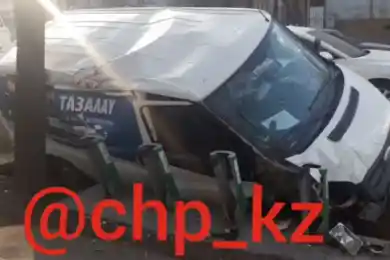 Пьяный водитель сбил женщину на остановке, ей ампутировали ноги 