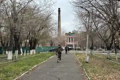 "Задымление": в Караганде на шахте Костенко выводят из забоя 194 шахтера 