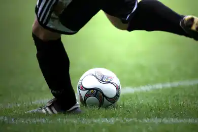 «Ну, сколько можно?»: депутат Перуашев предложил запрет для акиматов на покупку дорогостоящих легионеров