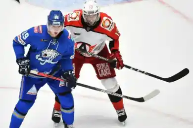 Матч "Барыс"-"Автомобилист" отменен из-за коронавируса