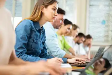 Казахстанские и иностранные студенты интересуются переводом в вузы РК из Ближнего Востока