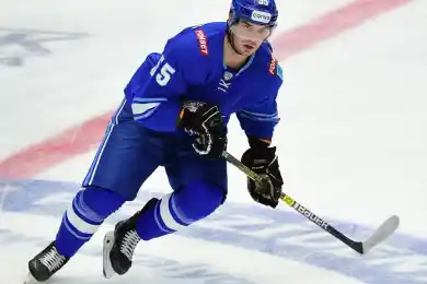 «Барыс» расторгнул пробный контракт с защитником