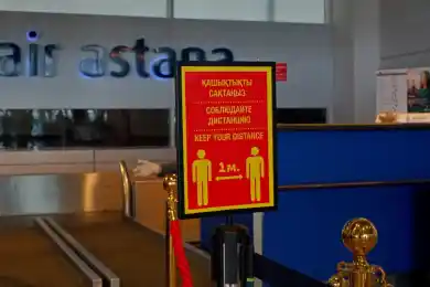 В Нур-Султане 104 пассажира отправили в стационар, 1 иностранца депортировали