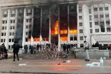 Генпрокурор Казахстана отвечает на вопросы по январским событиям - смотрите онлайн-трансляцию