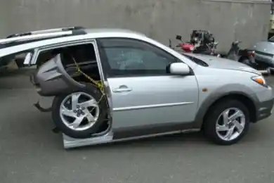 Правительство Казахстана назвало размер госпошлины за легализацию автоконструкторов