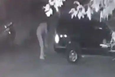 Астанчанин за ночь украл 16 автономеров и вымогал деньги у владельцев