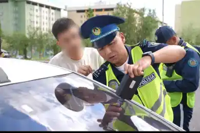  Полицейские из трех областей помогают навести порядок в Туркестане и Кентау