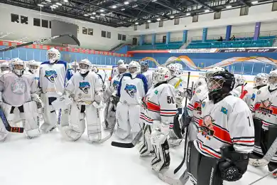 В Астане собрали детских тренеров вратарей