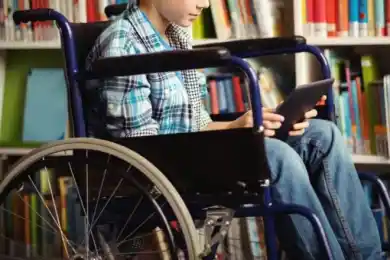 Сенат Казахстана продлил стаж казахстанцам по уходу за детьми с инвалидностью