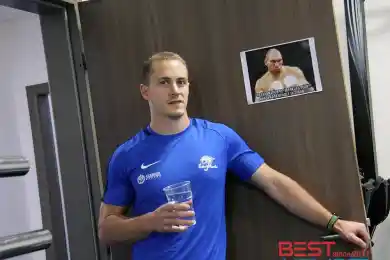 Головоломка для Бойда: игрок выбирает между «Барысом» и ещё двумя клубами КХЛ