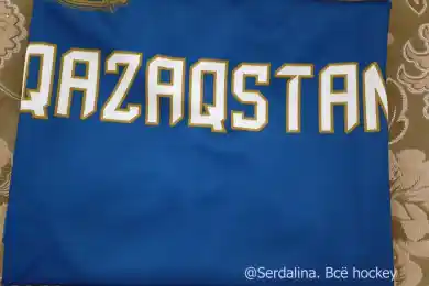 Угадай счёт в матче Италия-Казахстан и выиграй хоккейные джерси 