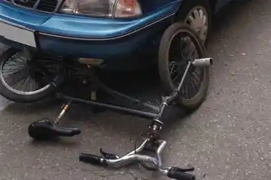 Полицейские Петропавловска разыскивают водителя, сбившего ребенка