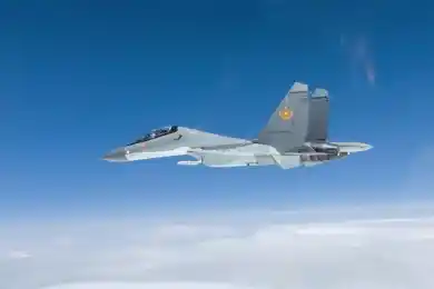 Как борт Председателя КНР сопровождали истребители ВВС Казахстана