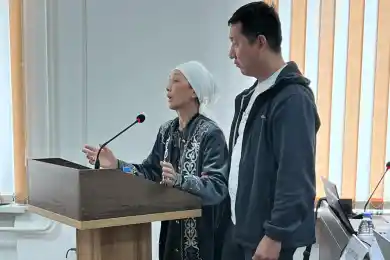 Бабушка Шерзата расплакалась на допросе