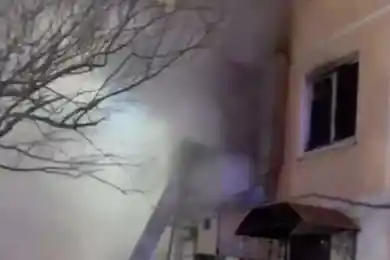 В Астане эвакуировали 9 человек при пожаре