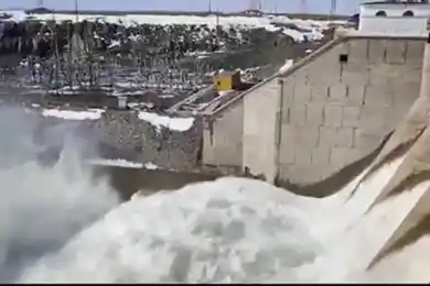 В восьми областях Казахстана начался сброс воды из водохранилищ