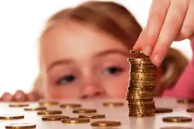 Президент Казахстана подписал закон о выплате детям из Нацфонда