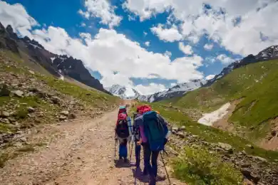 В горы – нельзя: аким Алматы объяснил причину временного запрета