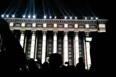 Сагинтаев рассказал, когда в Алматы покажут световое шоу за 63 млн тенге