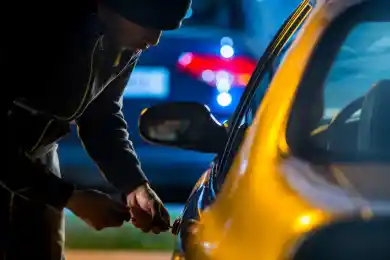 В столице РК нетрезвый мужчина угнал «Hyundai Accent»