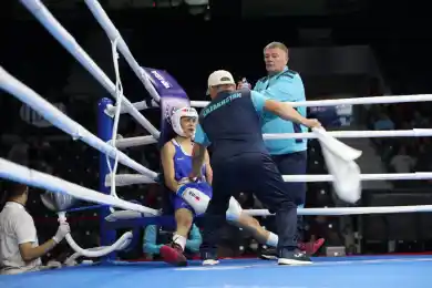 Прямая трансляция поединка Алуа Балкибековой за "золото" на ЧМ против турчанки Тагиргир