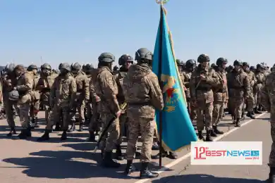 Как главред Bestnews.kz Жанар Сердалина готовилась к параду вместе с военнослужащими Нацгвардии РК