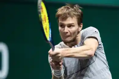 Олимпиада в Токио: казахстанец Бублик в упорном матче проиграл Медведеву