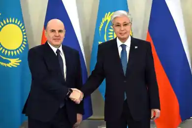 Президент Казахстана принял Премьер-министра России Михаила Мишустина