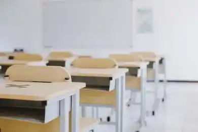 Учащиеся первой смены завтра в Астане будут заниматься онлайн