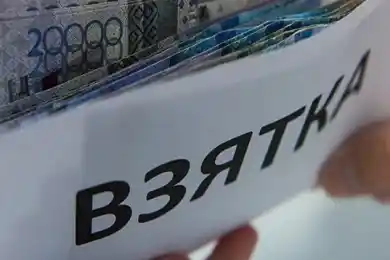 Директора школы подозревают в получении взятки за выбор поставщика питания