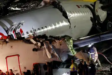 Авиа-ЧП в Стамбуле: граждан Казахстана выписали домой после осмотра врачей