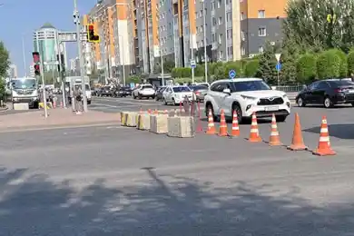 После перекрытия Мангилик Ел в столице возникли пробки