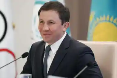 Головкин поздравил шорт-трекиста Никишу с успехом в Роттердаме